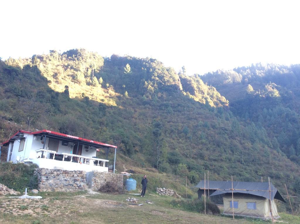 Dhanaulti Camp Homes Retreat Dış mekan fotoğraf